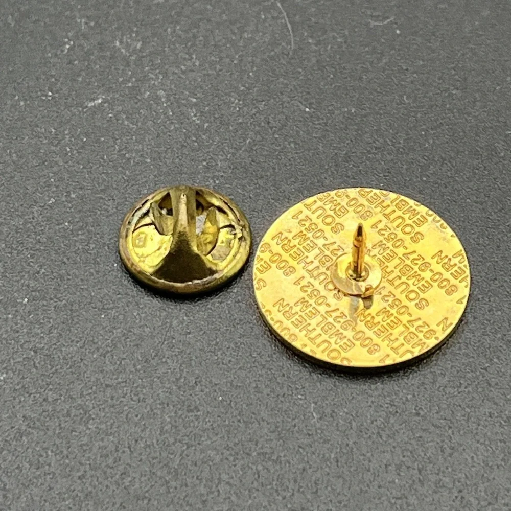 National Camping Travelers‎ Incorporated Lapel Hat Pin